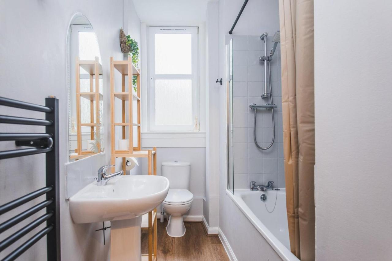 New Sleek 1Bd Edinburgh City Centre Stay מראה חיצוני תמונה