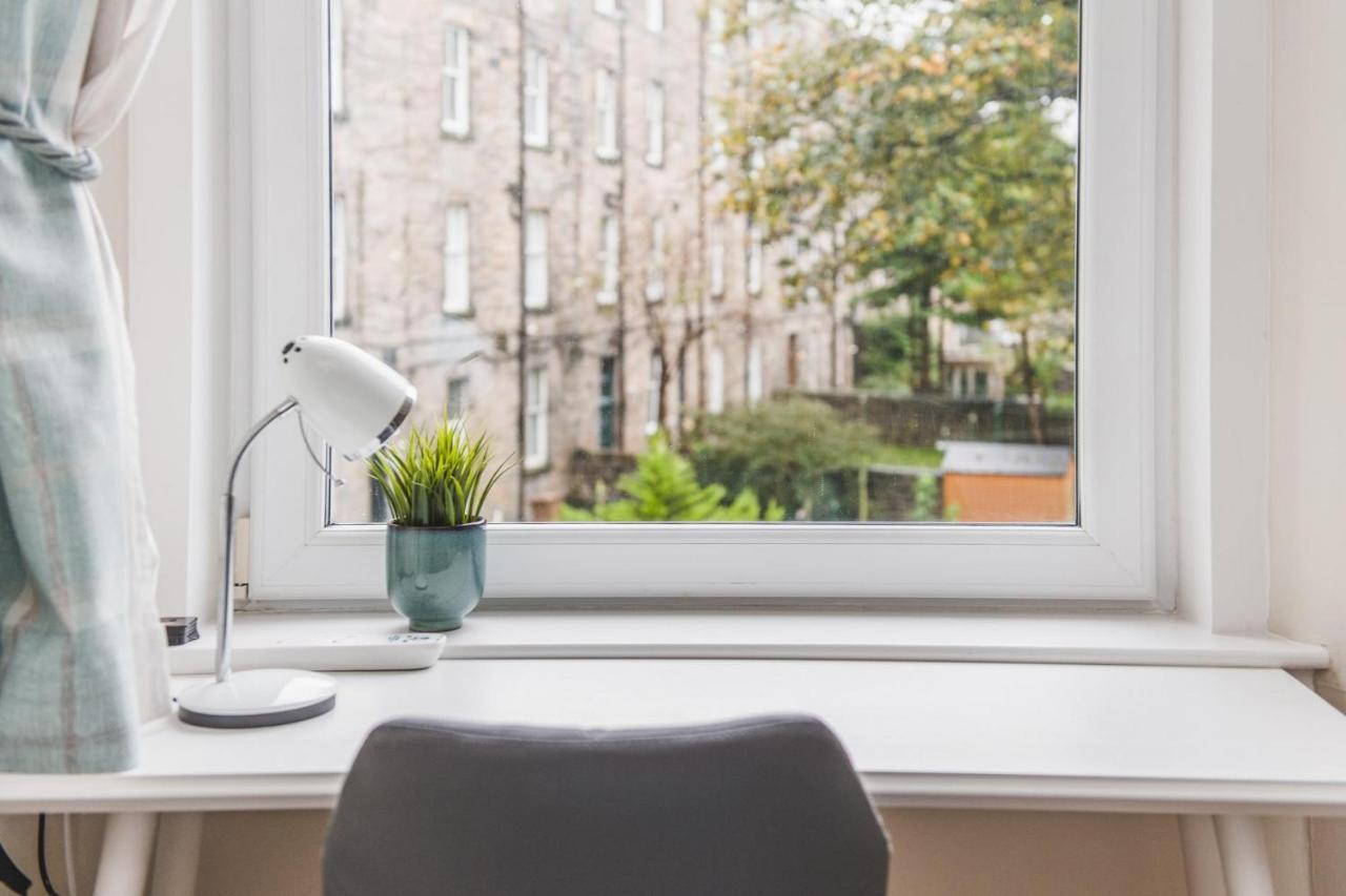 New Sleek 1Bd Edinburgh City Centre Stay מראה חיצוני תמונה